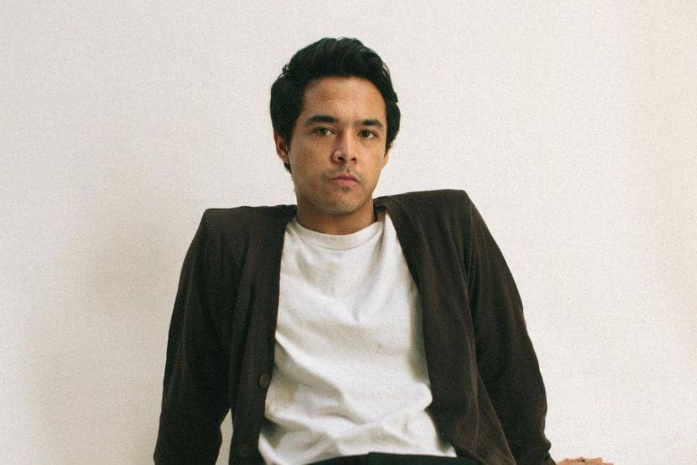 instagram.com/nadhifbasalamah