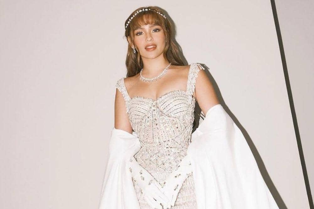 instagram.com/blythe