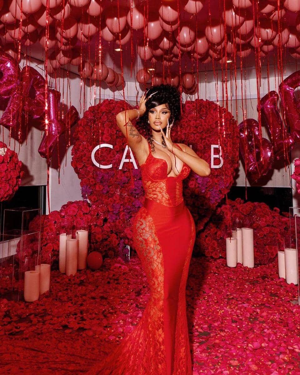 instagram.com/iamcardib