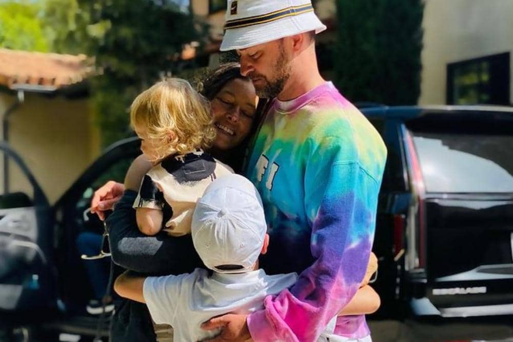 Instagram.com/jessicabiel