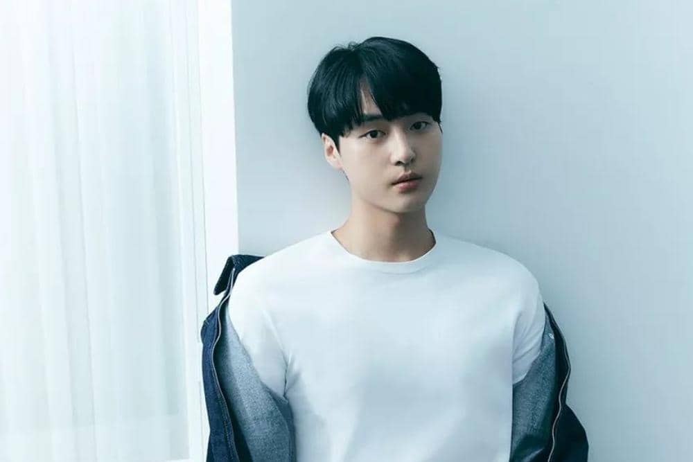 Bikin Gemas, Ini Potret Tampan Yang Se Jong