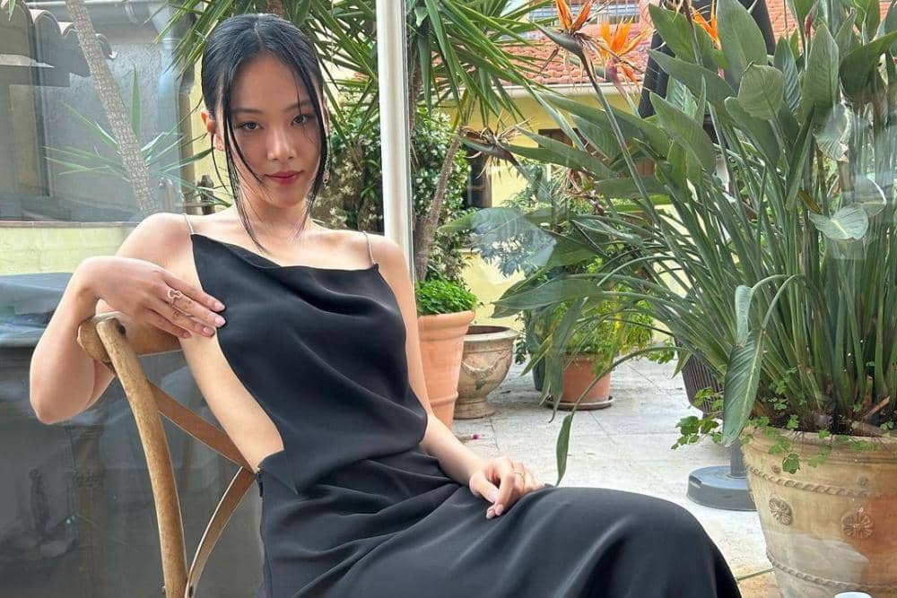 instagram.com/nakedbibi