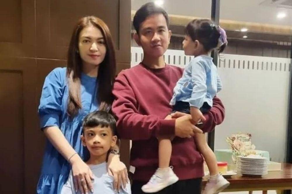 instagram.com/selviananda_gibranrakabuming