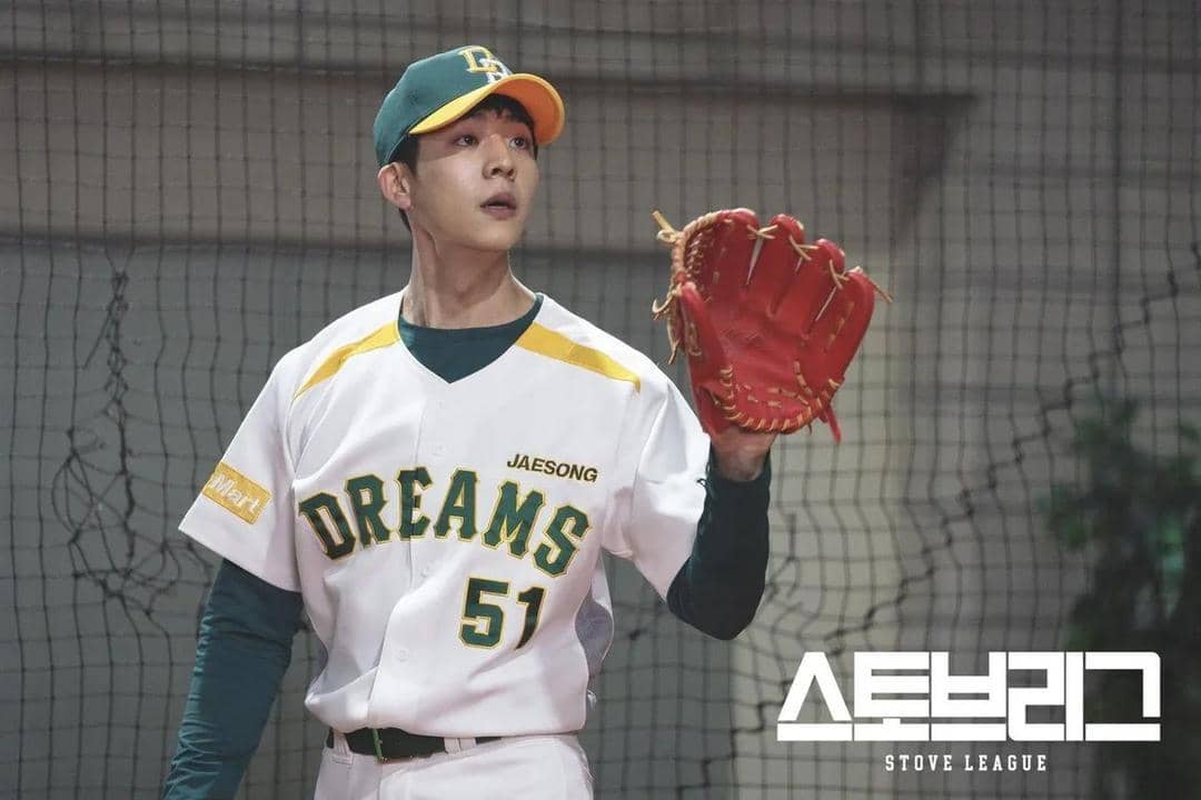 instagram.com/chaejh_