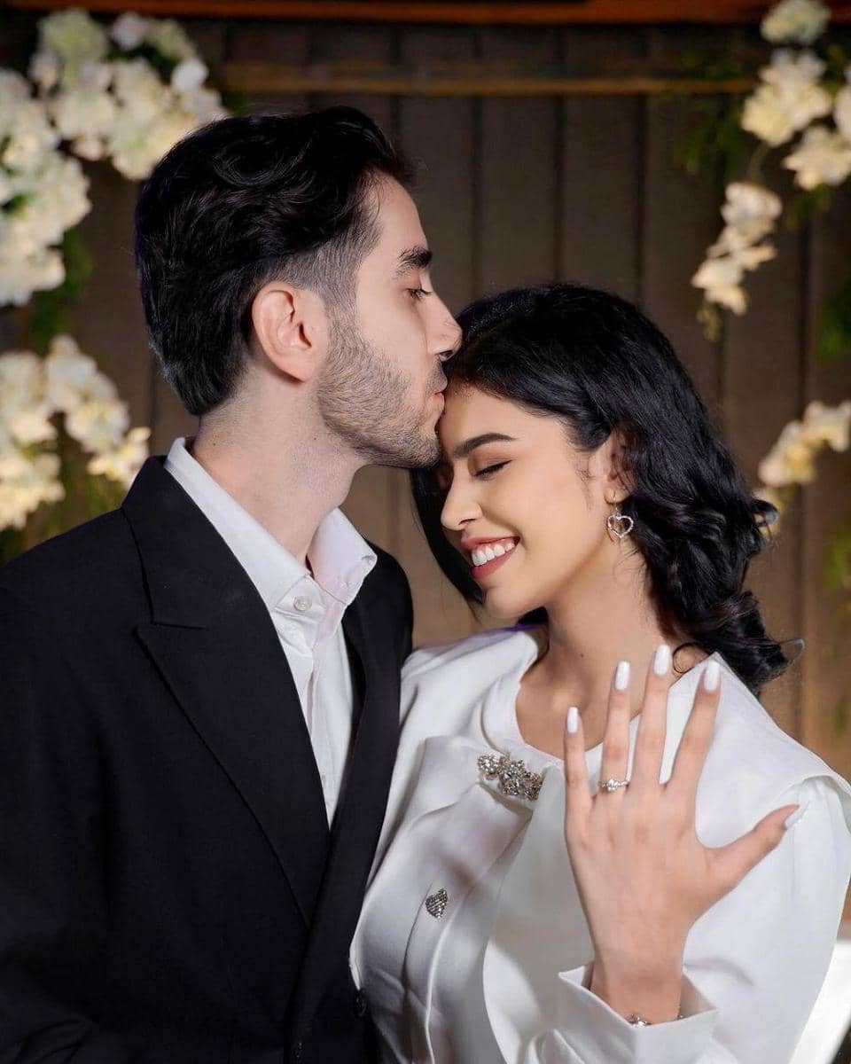 instagram.com/jharnabhagwani