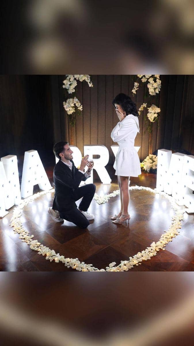 instagram.com/jharnabhagwani