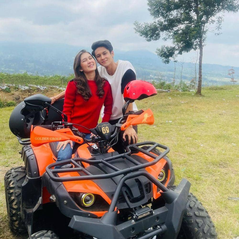 instagram.com/zoeabbasjackson