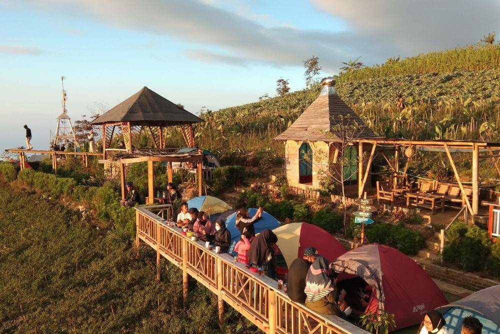 Mangli Sky View: Lokasi, Daya Tarik, Harga Tiket, dan Aktivitas Seru