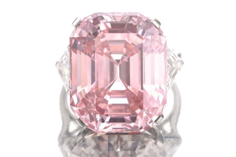 townandcountrymag.com