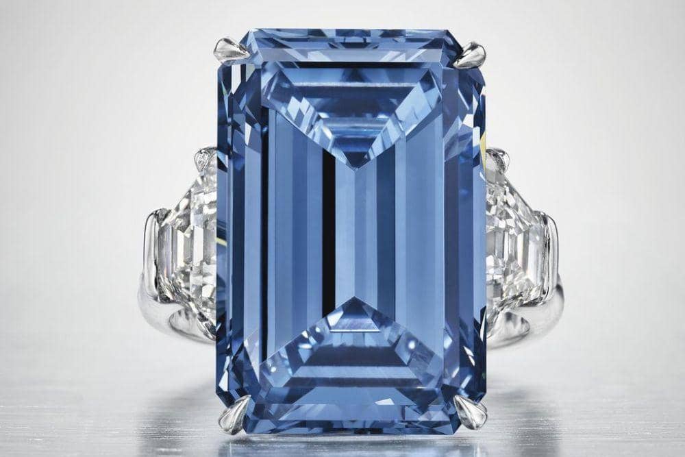 townandcountrymag.com