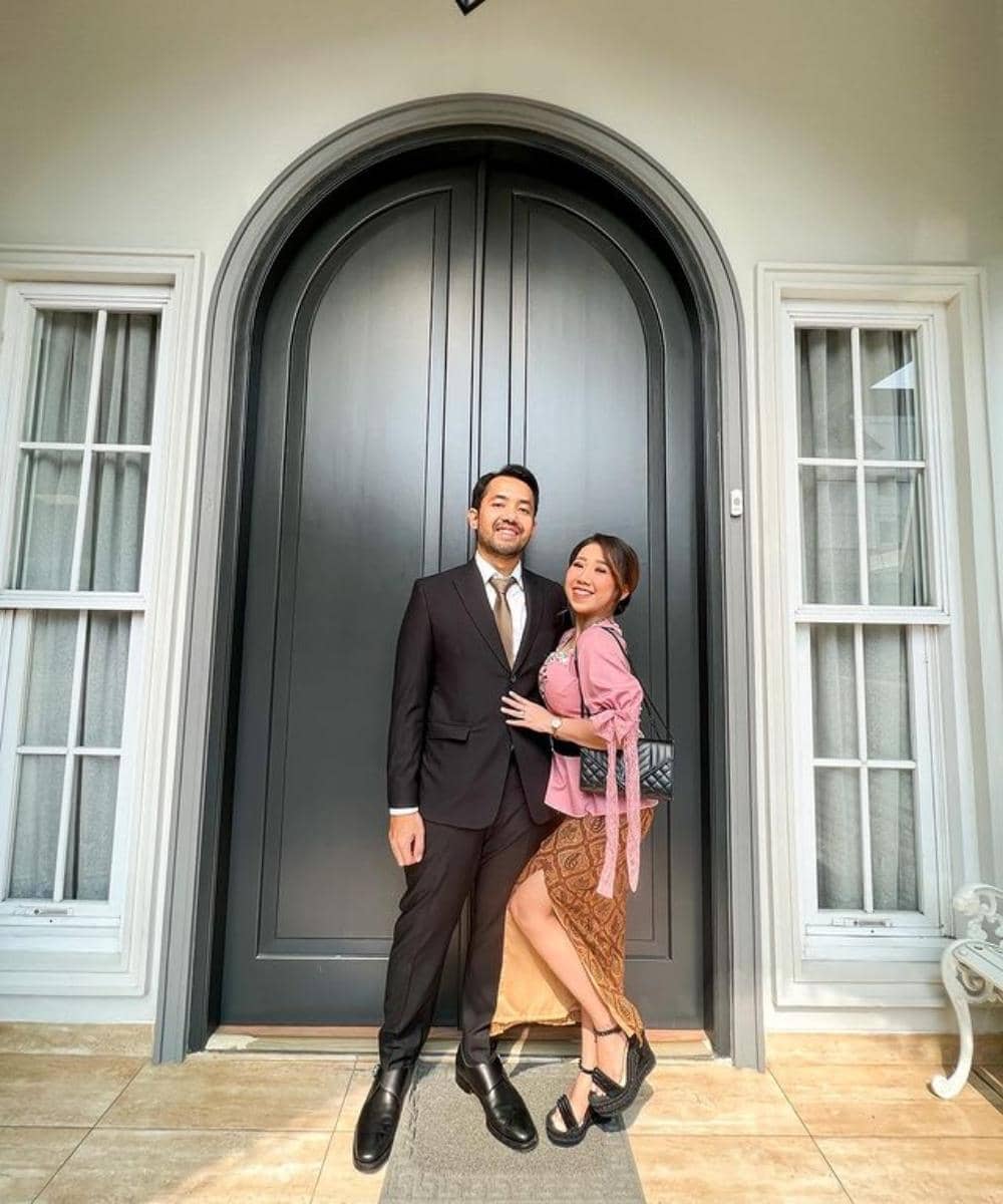 instagram.com/kikysaputrii