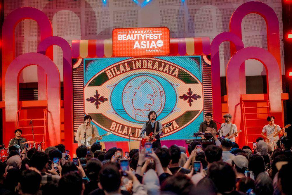 Seru Abis! Bilal Indrajaya Tutup Day 3 BFA Surabaya di Panggung Utama