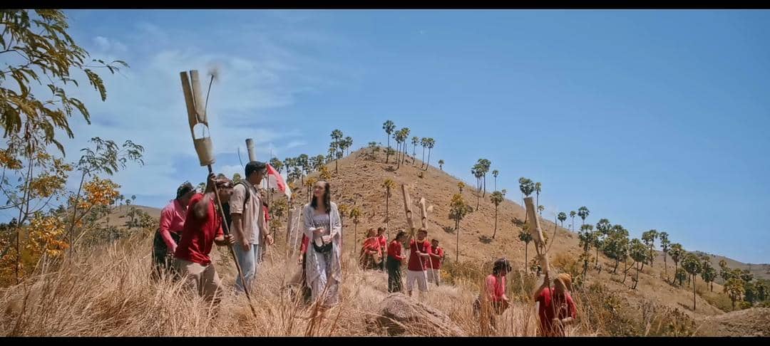 YouTube.com / Nona Manis Sayange Film