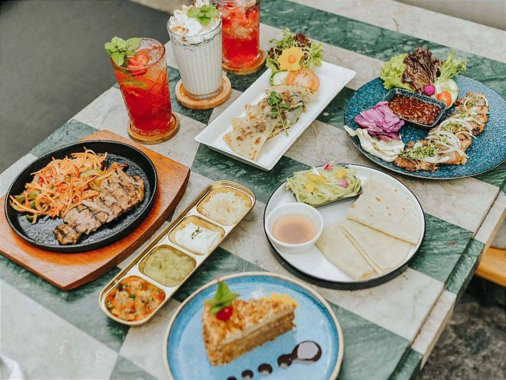 ilustrasi menu di saka bistro and bar (instagram.com/sakabistrobar)