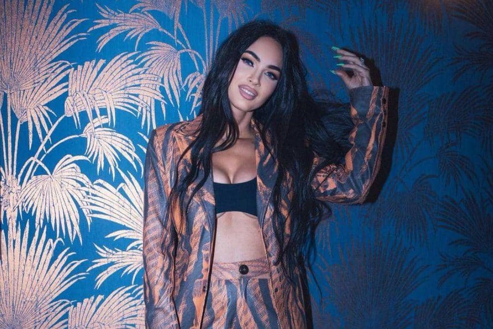 instagram.com/meganfox