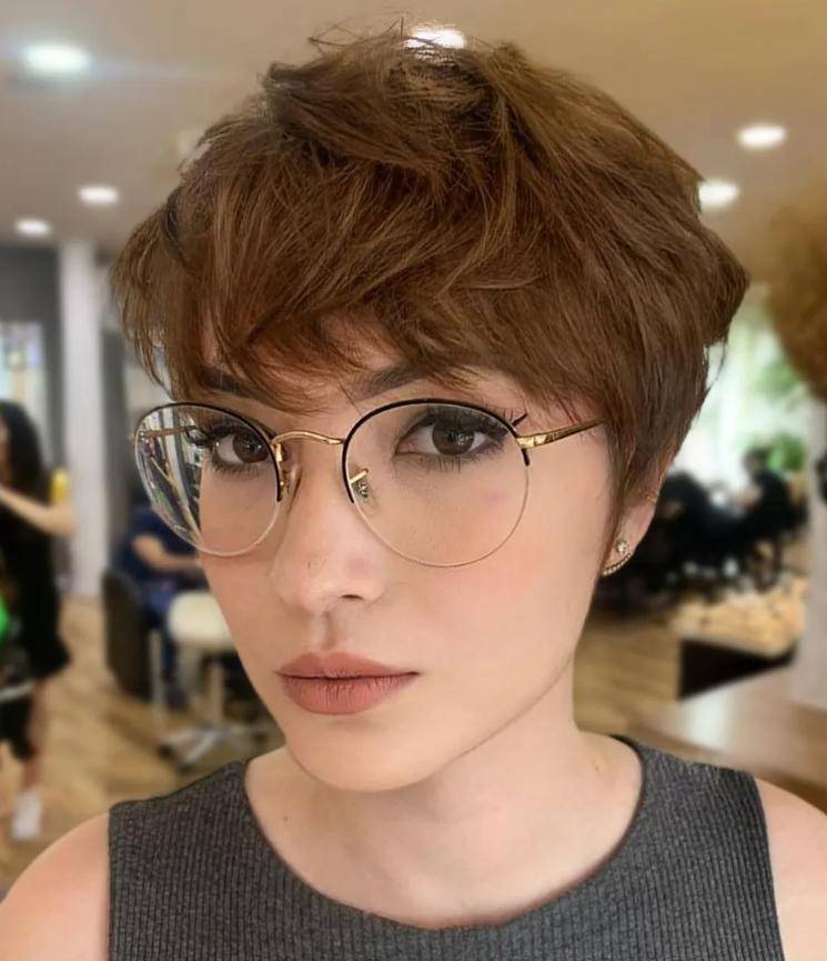 model rambut bondol wanita 