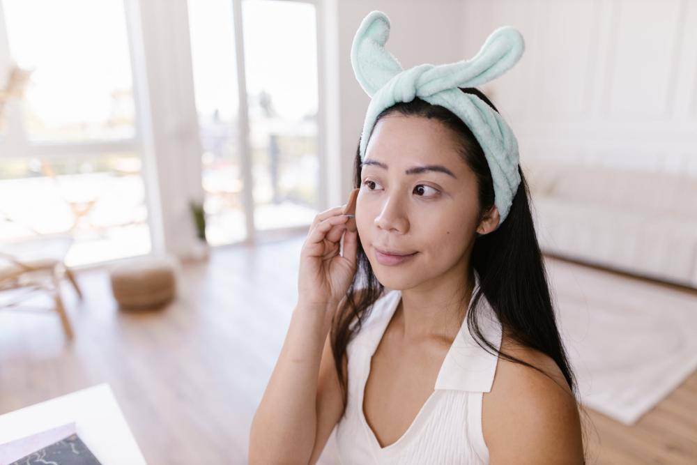 7 Translucent Powder Terbaik untuk Mengunci Makeup