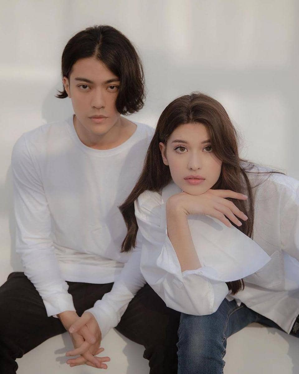 instagram.com/coser.karina