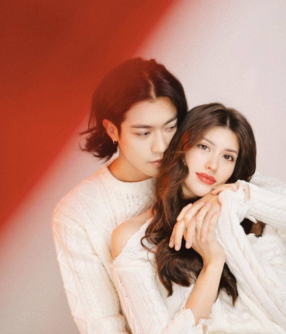 instagram.com/coser.karina