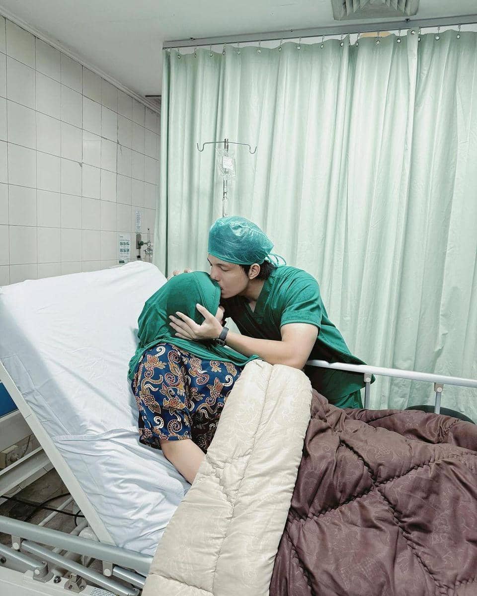 Instagram.com/attahalilintar