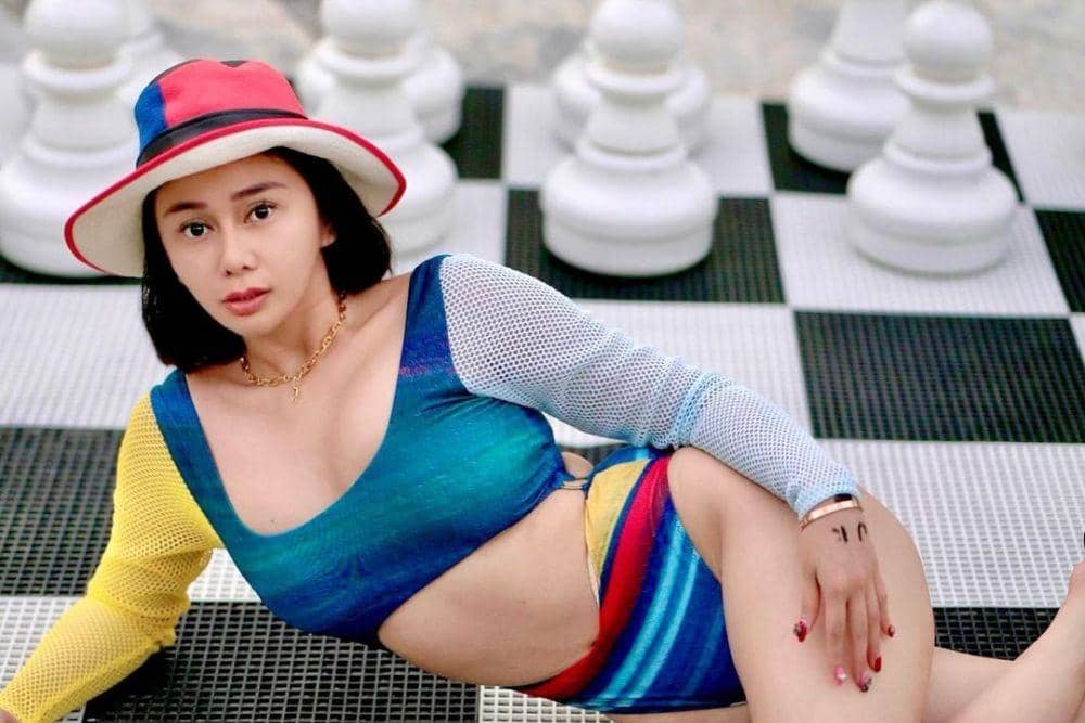 Instagram.com/denisechariesta91