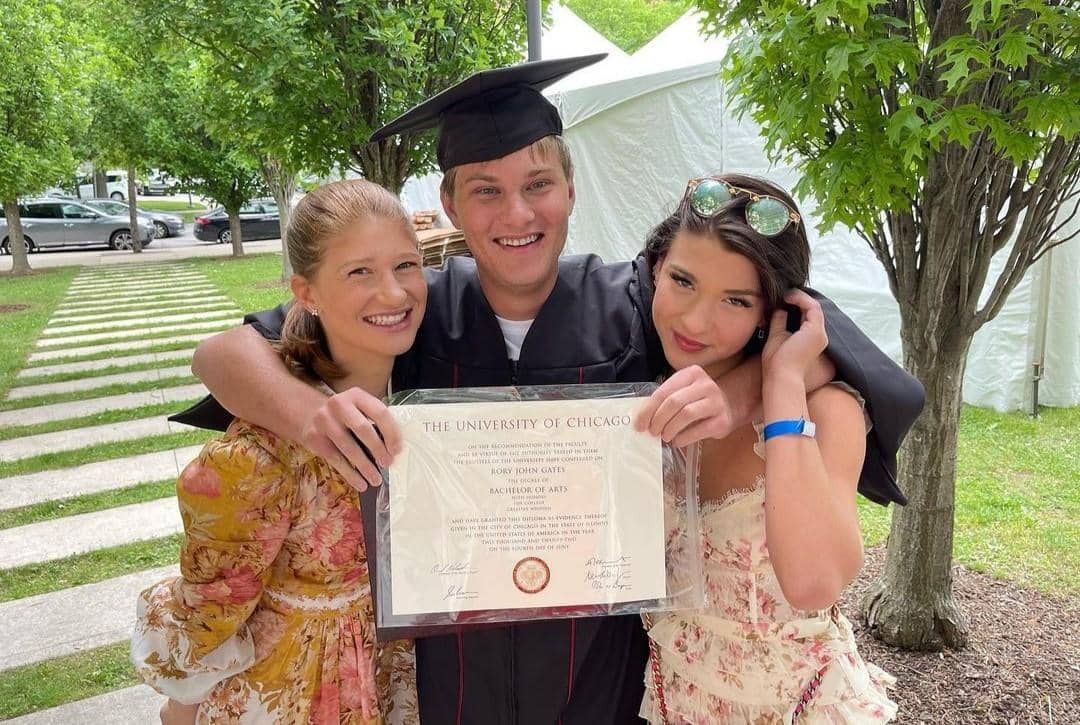 instagram.com/jenngatesnassar