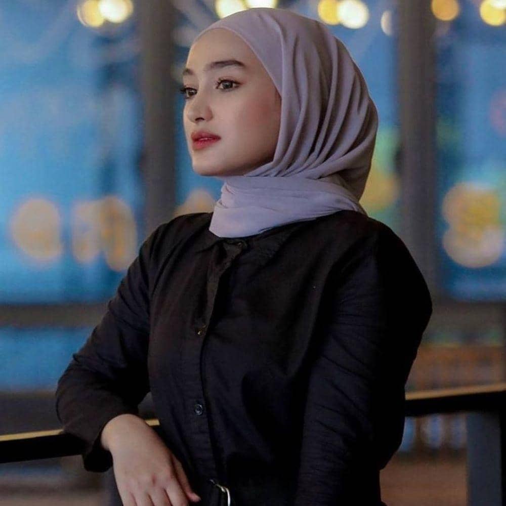 instagram.com/santykafauziah