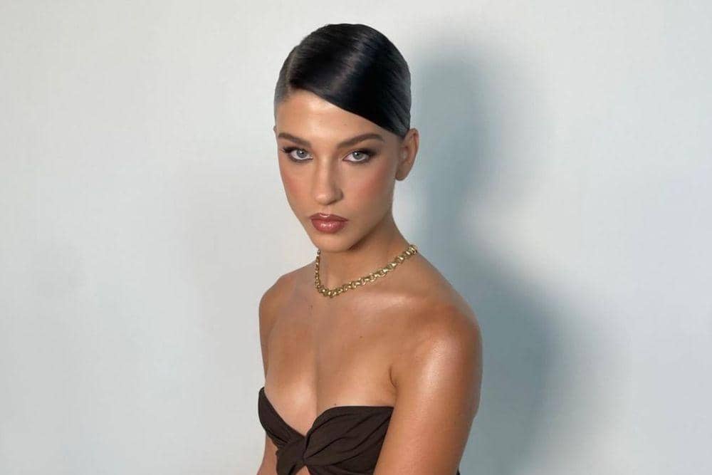 instagram.com/phoebegates