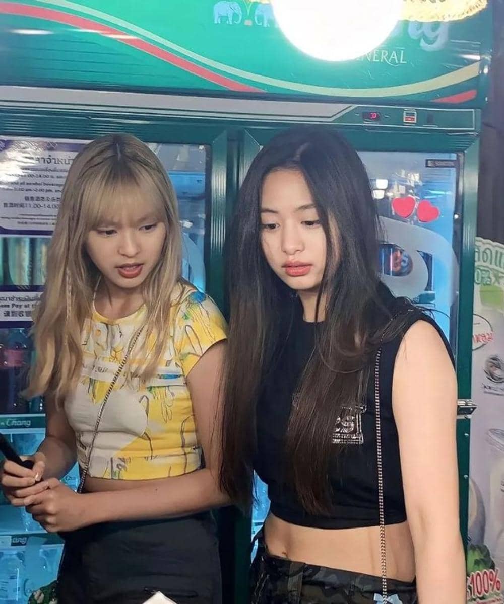 instagram.com/jungahyeon__