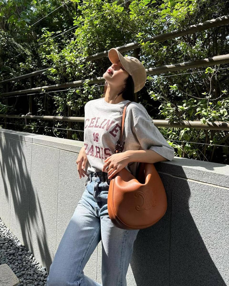 instagram.com/lalalalisa_m