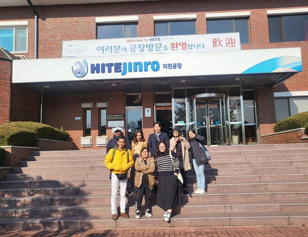 Dok.  Mutant Communications