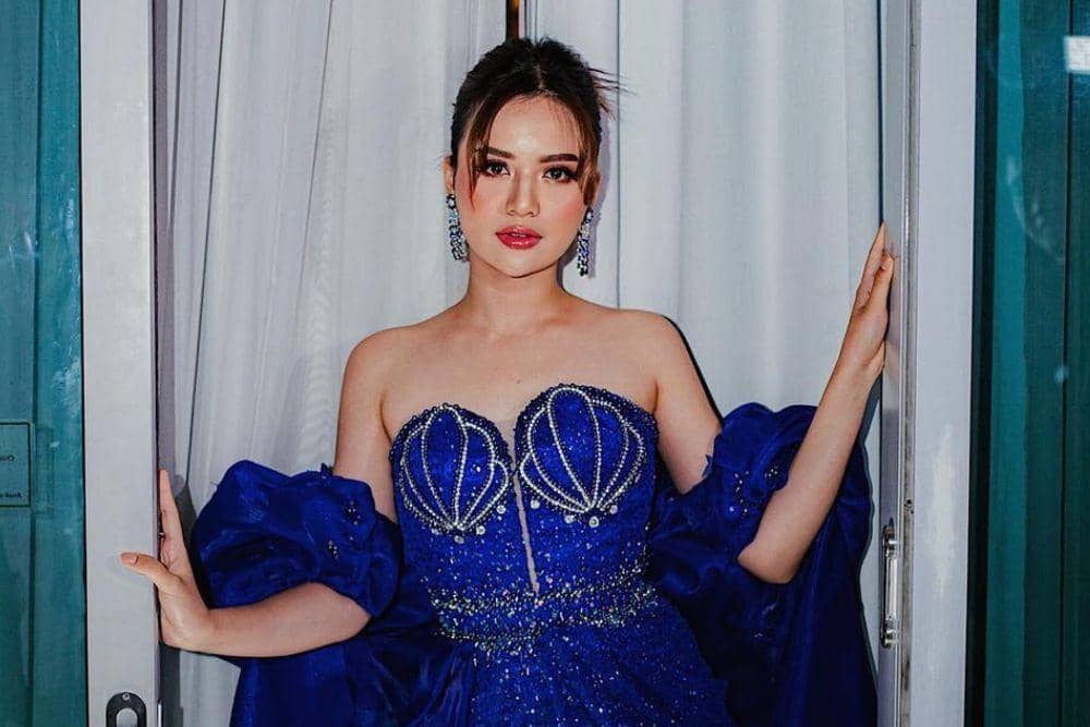 instagram.com/anggimarito