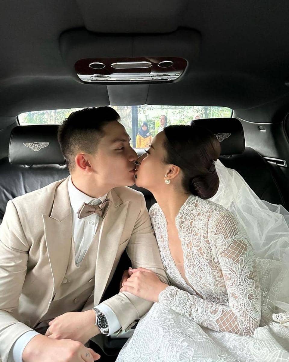 instagram.com/anggimarito