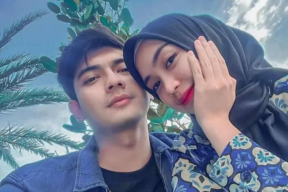 Instagram.com/riaricis1795