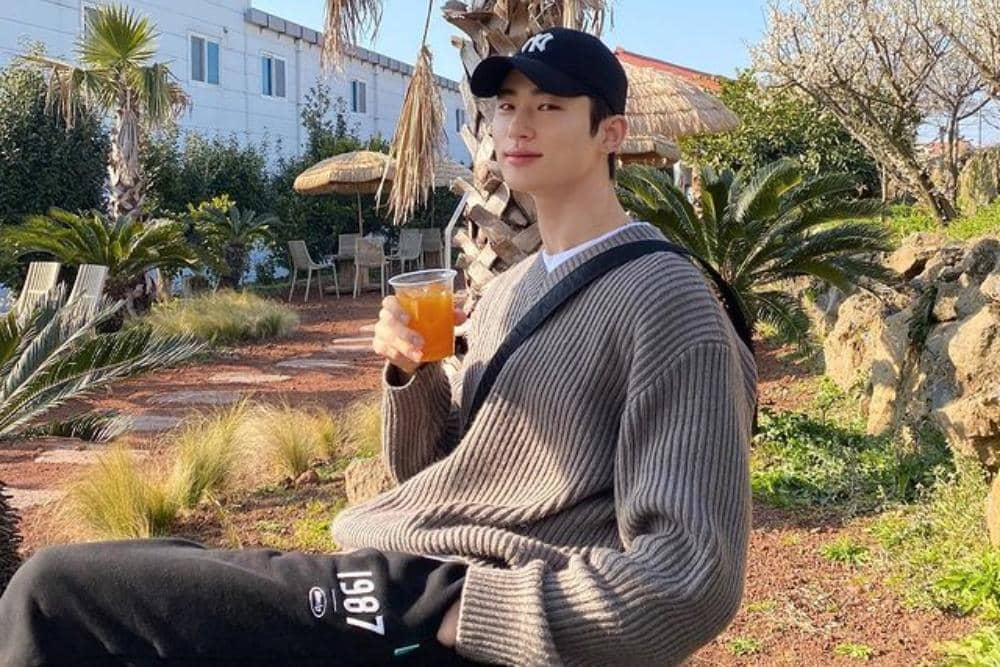 instagram.com/byeonwooseok