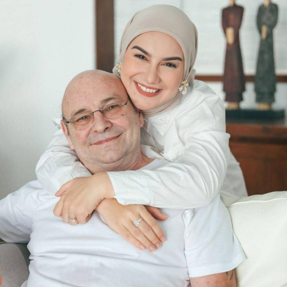 instagram.com/debeulejohan2018