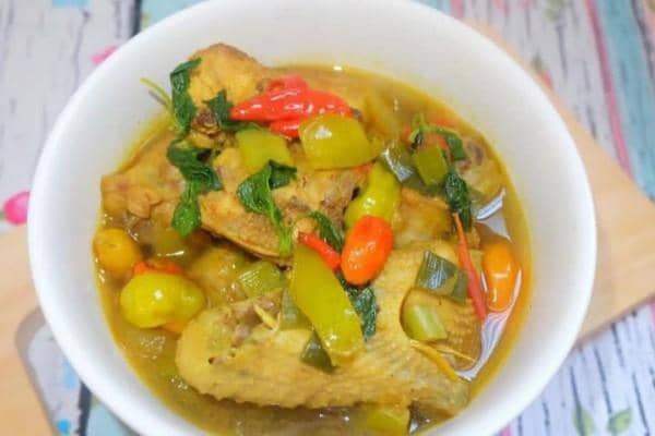 Instagram.com/ilmiyatusshofia