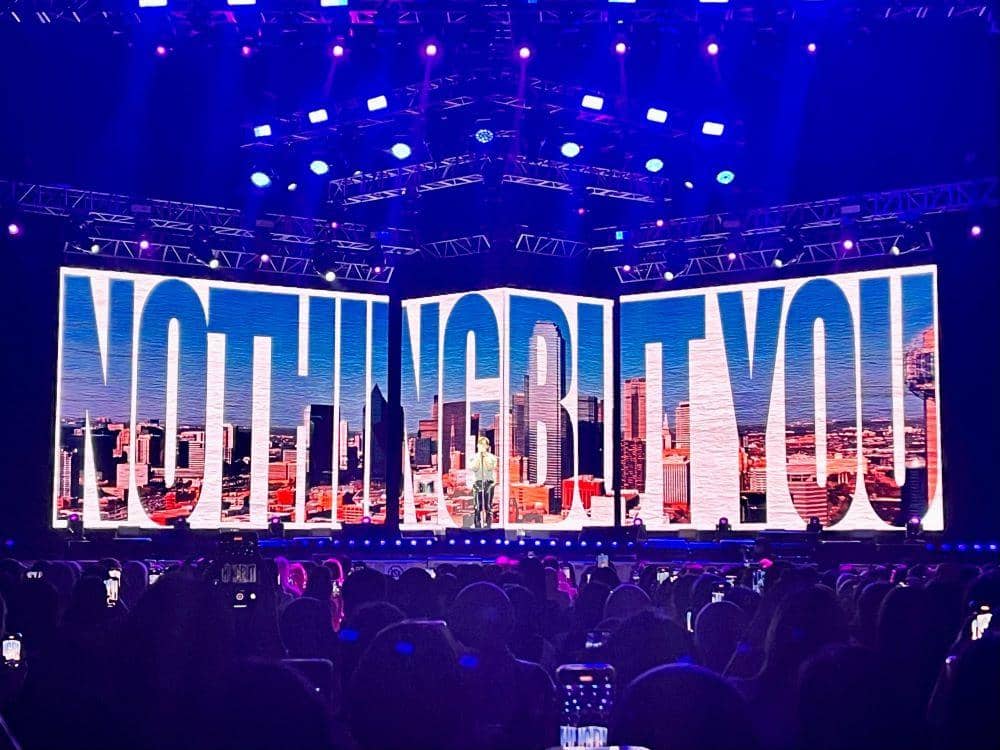 popbela.com/Ayu Utami