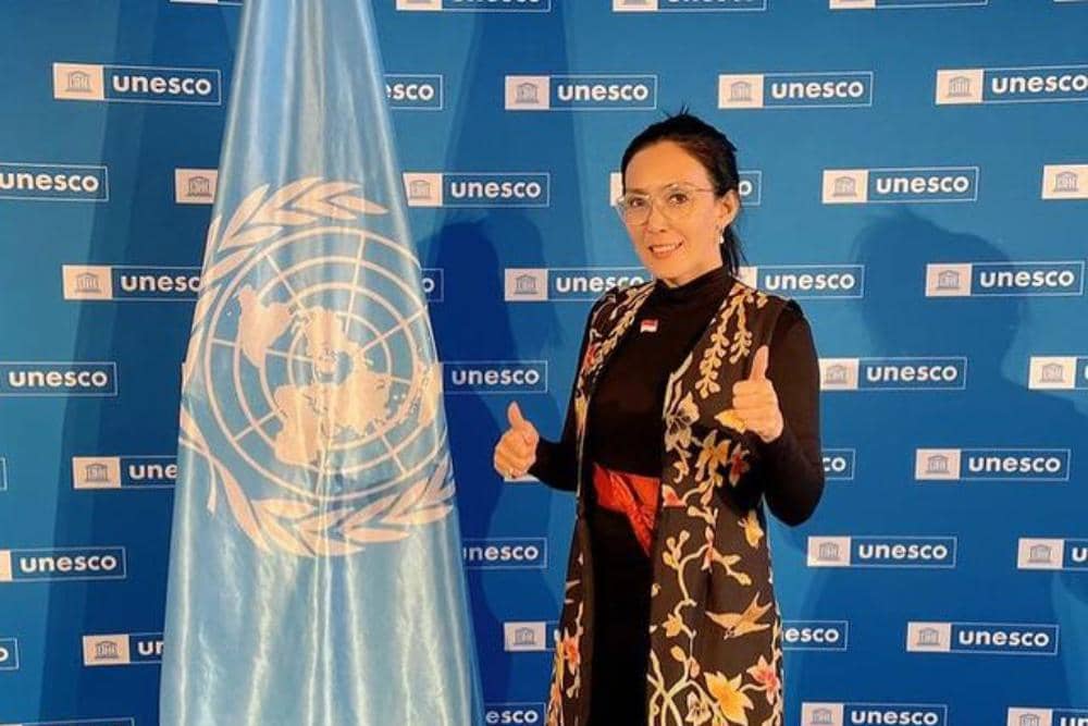 instagram.com/riekediahp