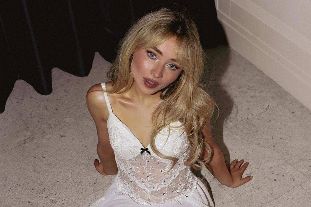 instagram.com/sabrinacarpenter