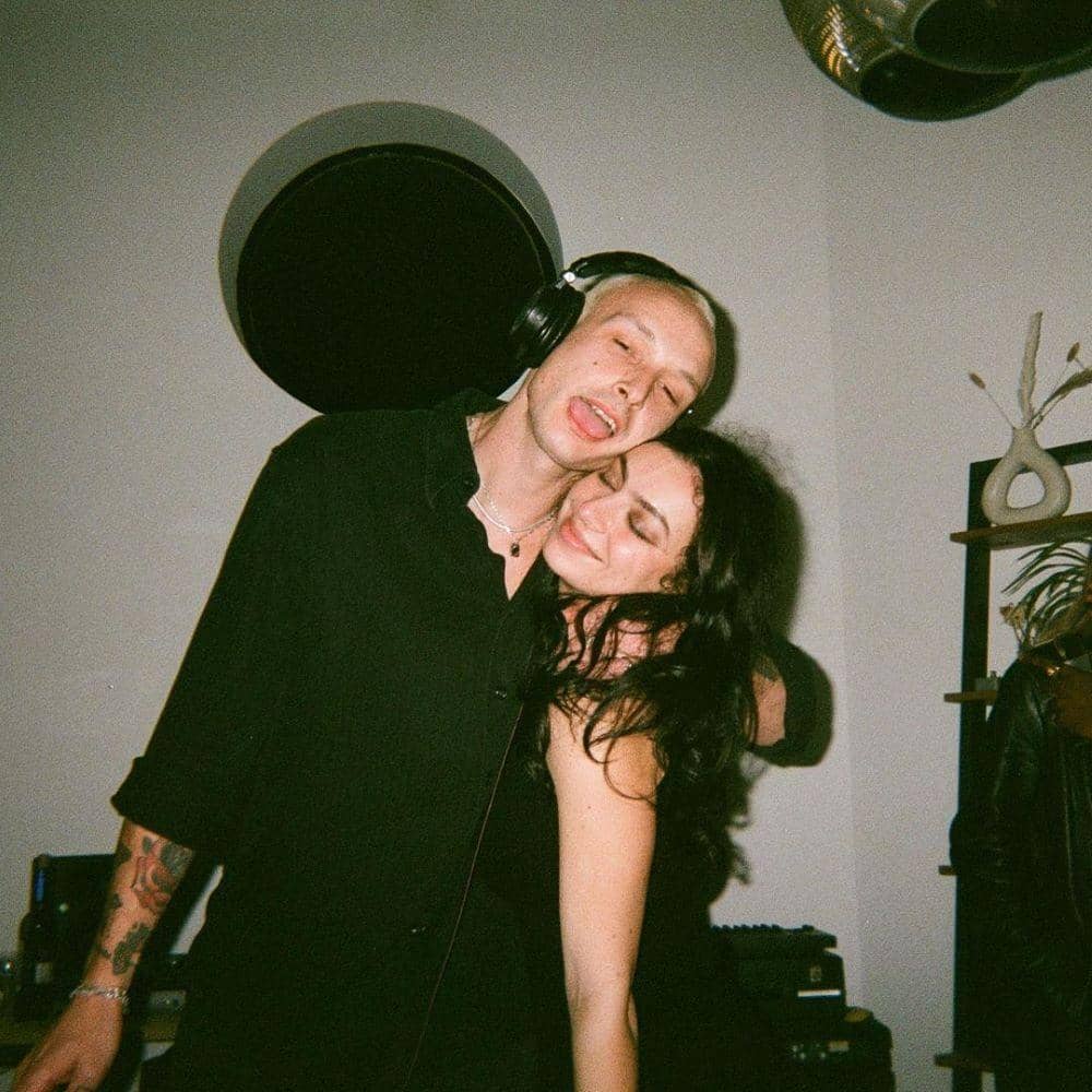 instagram.com/charli_xcx