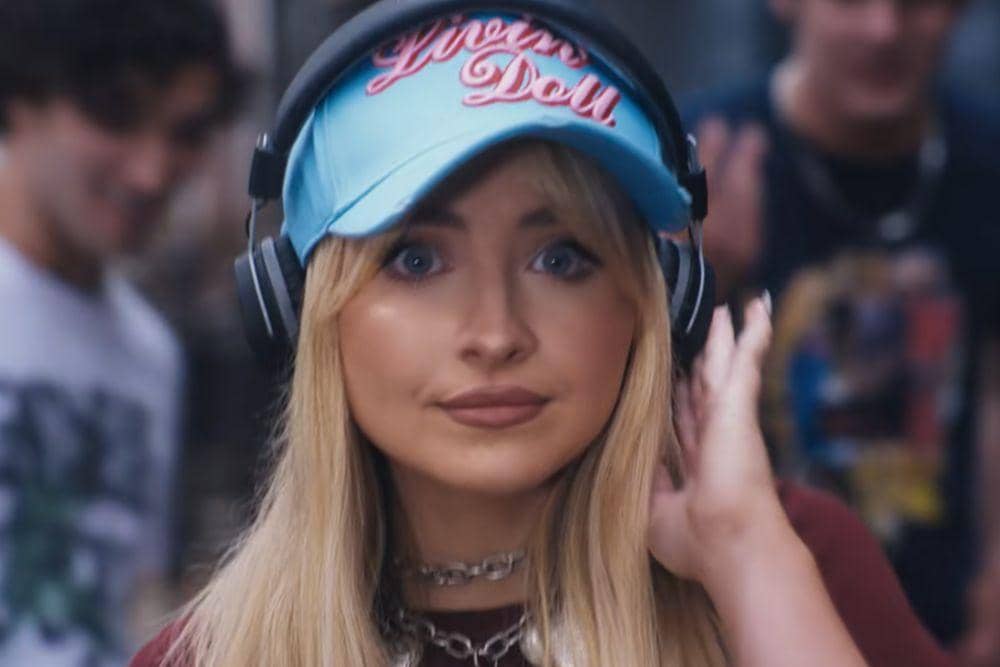 YouTube/Sabrina Carpenter