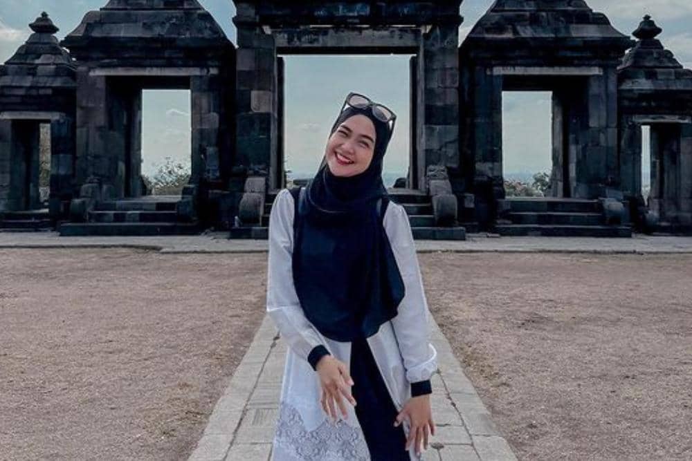 instagram.com/riaricis1795