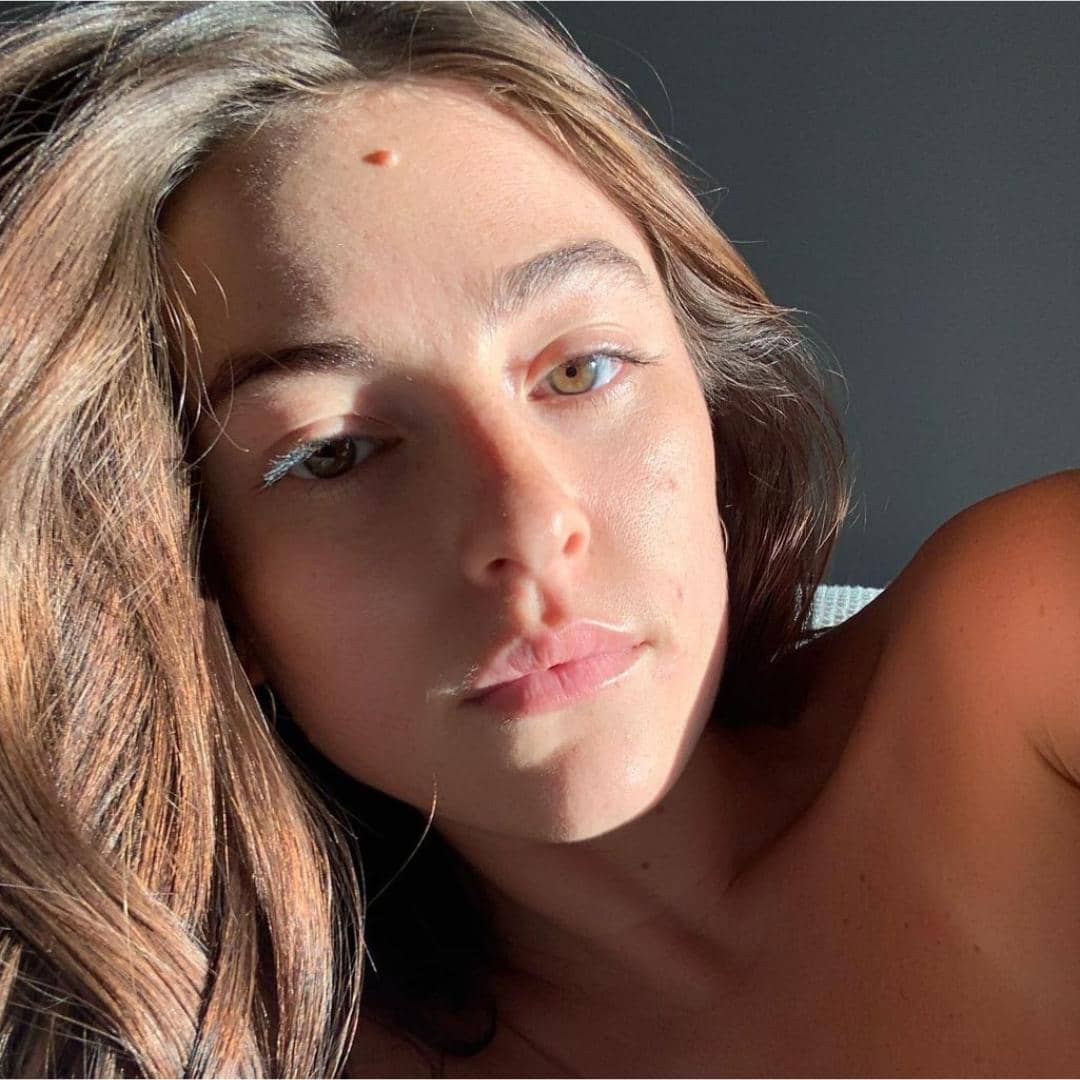 Instagram.com/analuisacorrigan