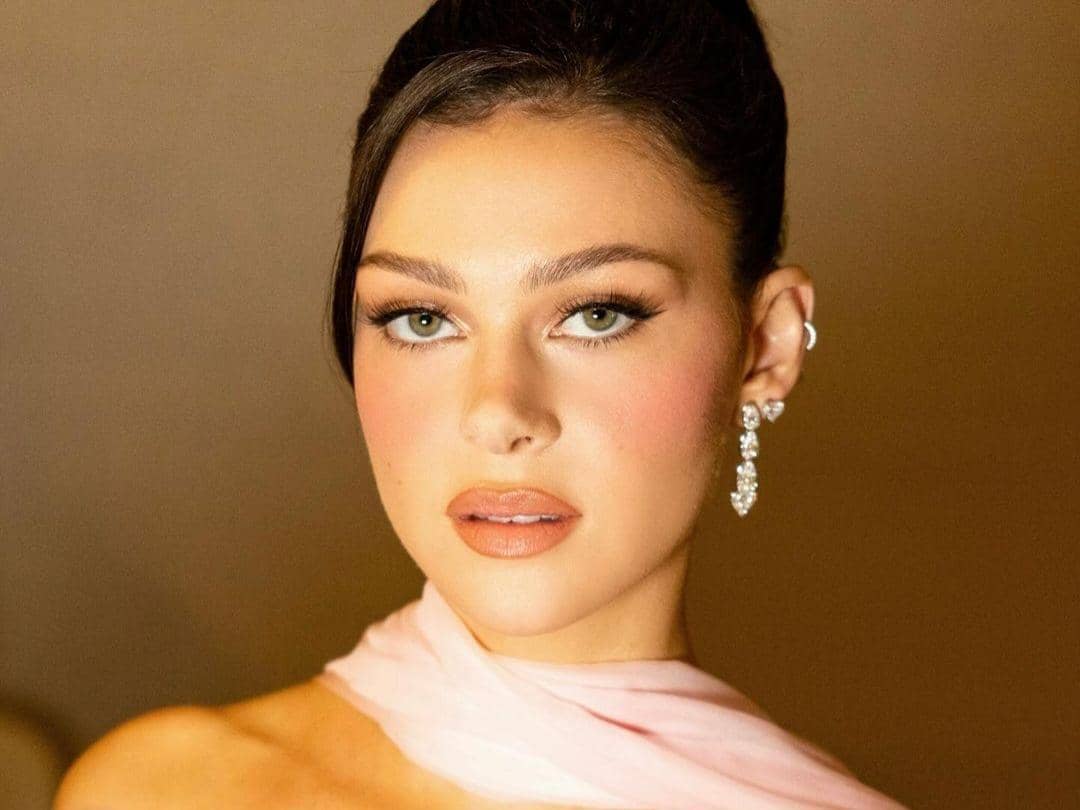 Instagram.com/nicolaannepeltzbeckham