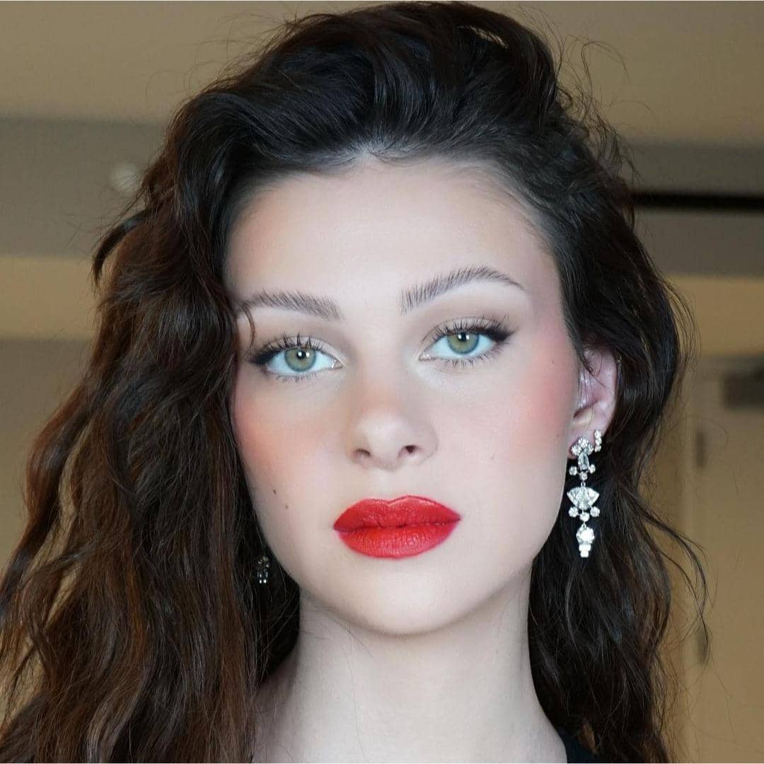 Instagram.com/nicolaannepeltzbeckham