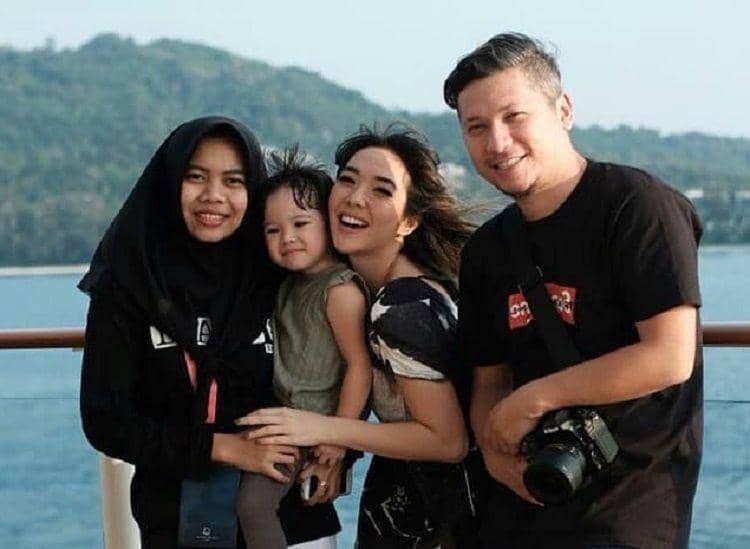 Instagram.com/siti_syalalah