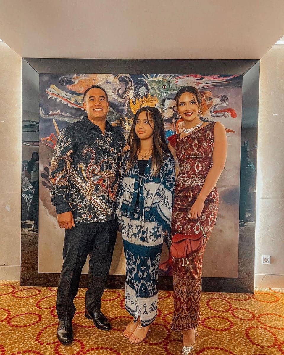 Instagram.com/ramadhaniabakrie