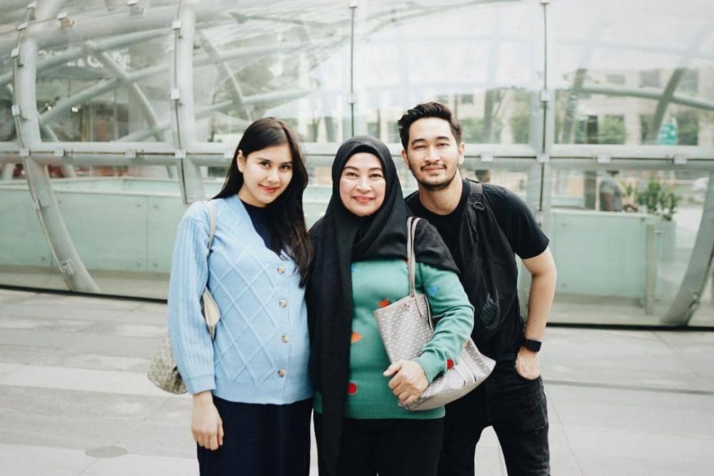 Instagram.com/syahnasz