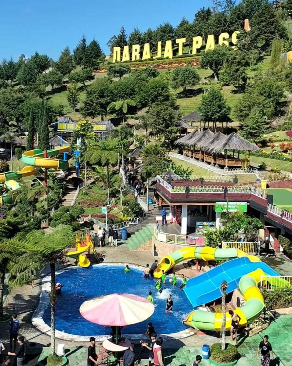 view wisata darajat pass (instagram.com/darajatpass.garut)